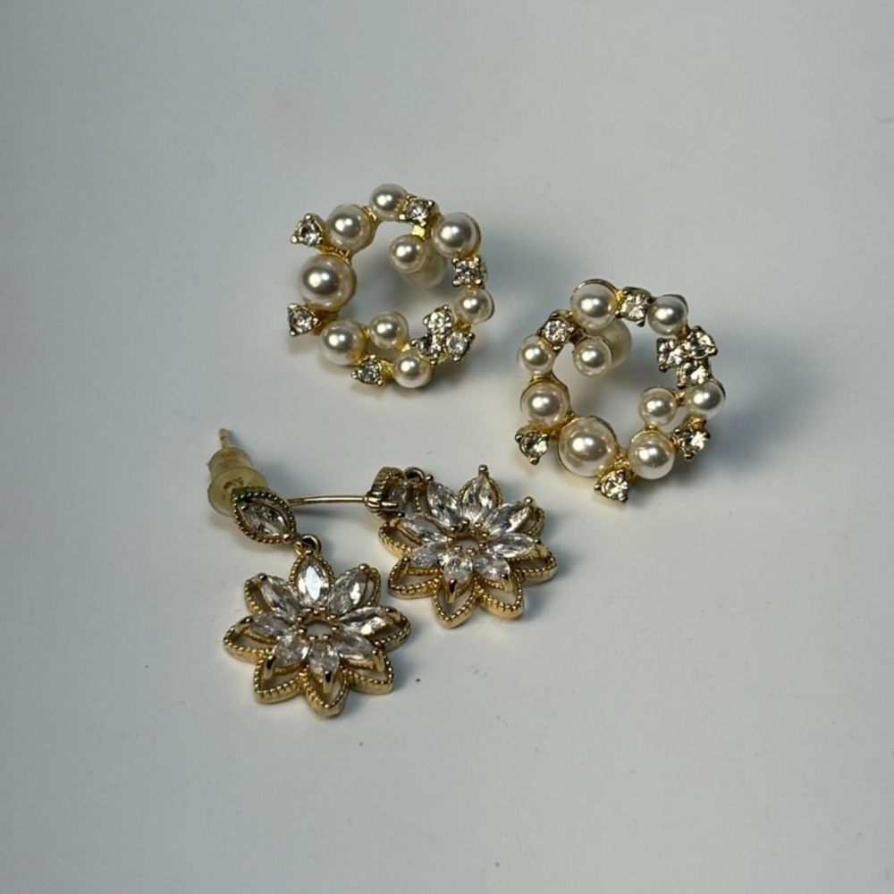 Earrings Set Gold Pearl Rhinestone Floral Drop and Wreath Studs